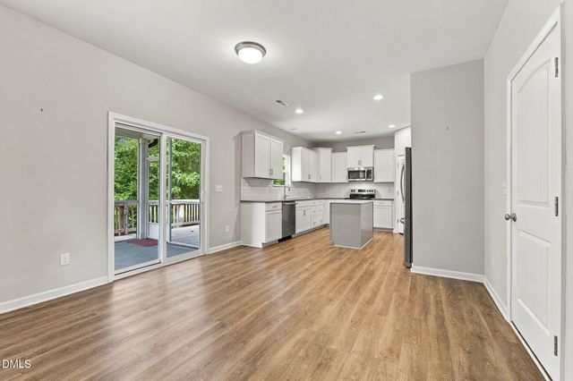 236 Colonnade Drive, Elon, NC 27244