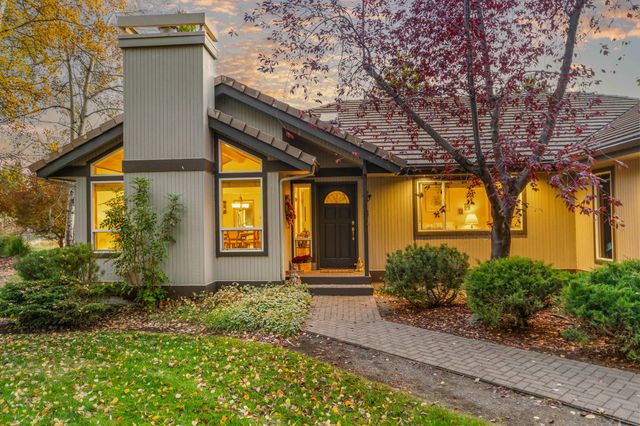 16787 Pony Express Way, Bend, OR 97707