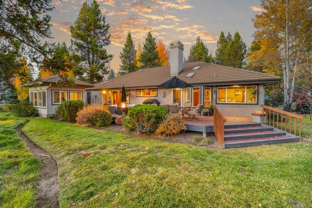 16787 Pony Express Way, Bend, OR 97707