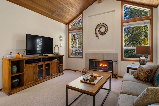 16787 Pony Express Way, Bend, OR 97707