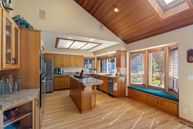 16787 Pony Express Way, Bend, OR 97707