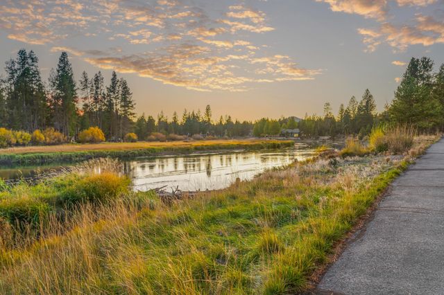 16787 Pony Express Way, Bend, OR 97707