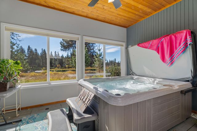 16787 Pony Express Way, Bend, OR 97707