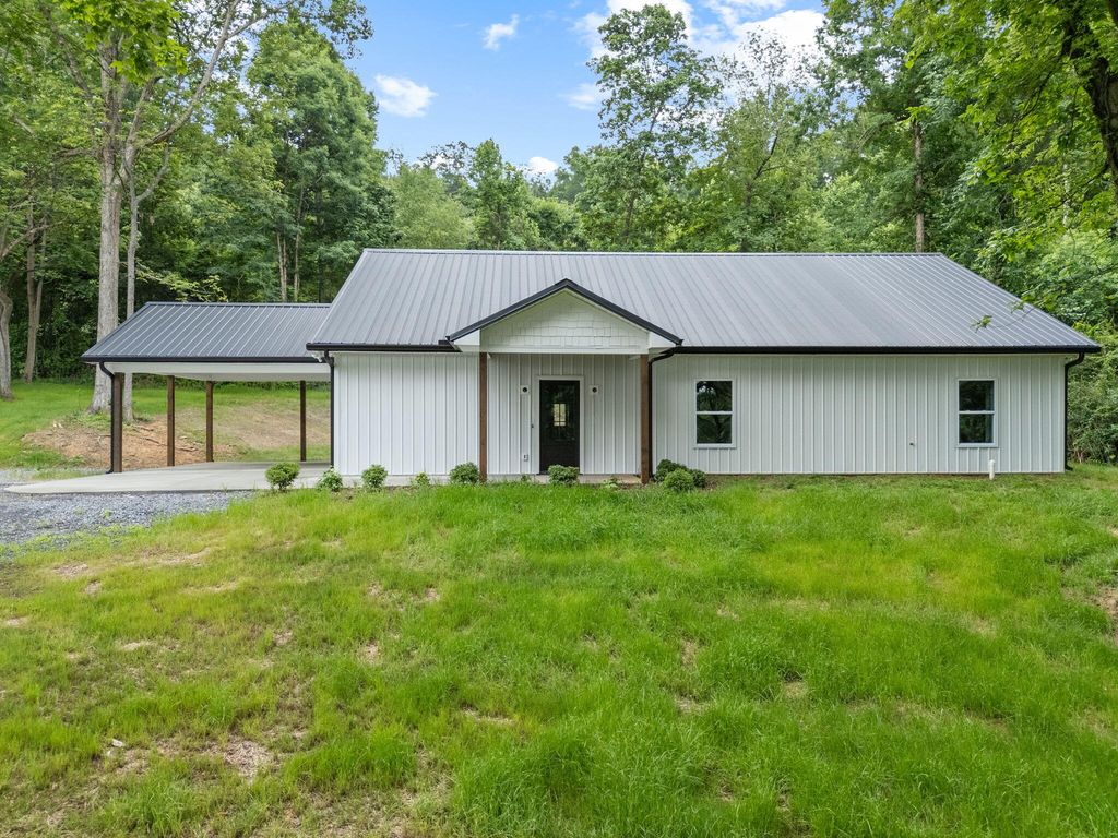 767 Lead Mine Valley Road SW, Cleveland, TN 37311