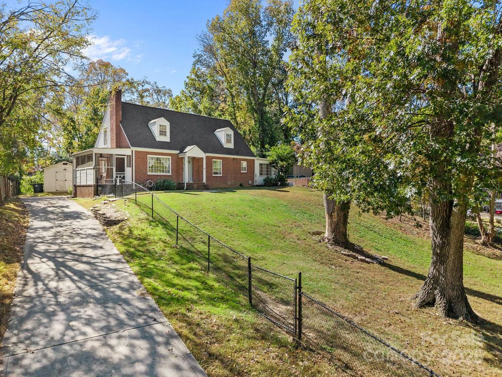 151 E Corriher Avenue, Salisbury, NC 28144