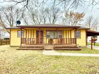 3235 S Gordon Ave, Wichita, KS 67217