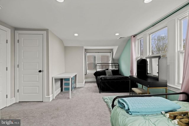 43 CENTRE ST, Haddonfield, NJ 08033