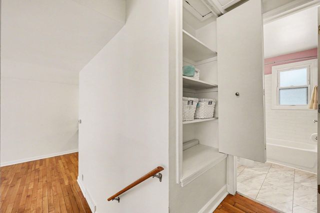 2644 Whitewood Street, Ann Arbor, MI 48104