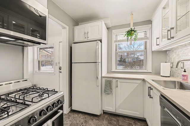 2644 Whitewood Street, Ann Arbor, MI 48104