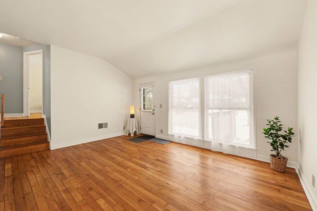 2644 Whitewood Street, Ann Arbor, MI 48104