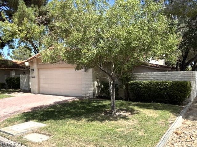 2101 Calle De Espana, Las Vegas, NV 89102