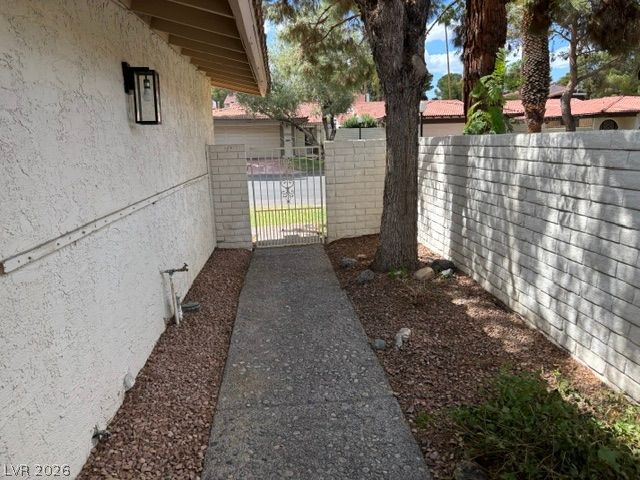 2101 Calle De Espana, Las Vegas, NV 89102