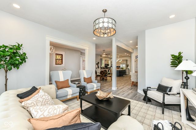 1607 Woodlawn Avenue, Indianapolis, IN 46203