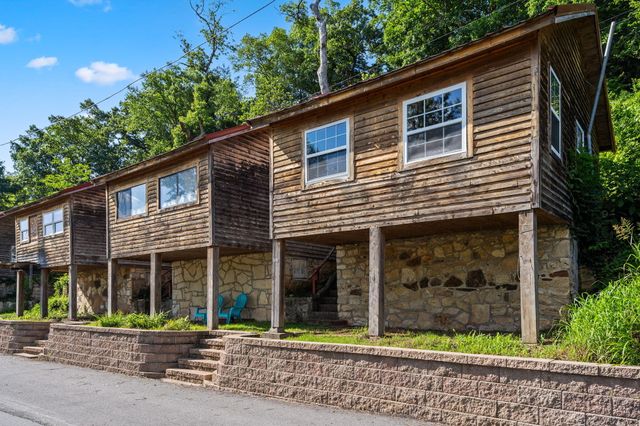 261 Cedar Point Road Cabins 4,5,6, Forsyth, MO 65653