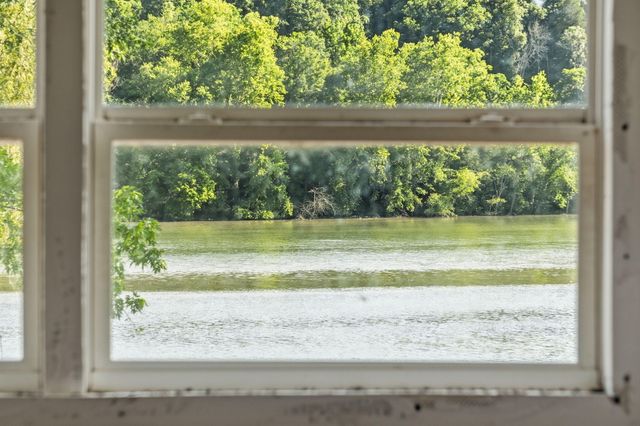 261 Cedar Point Road Cabins 4,5,6, Forsyth, MO 65653