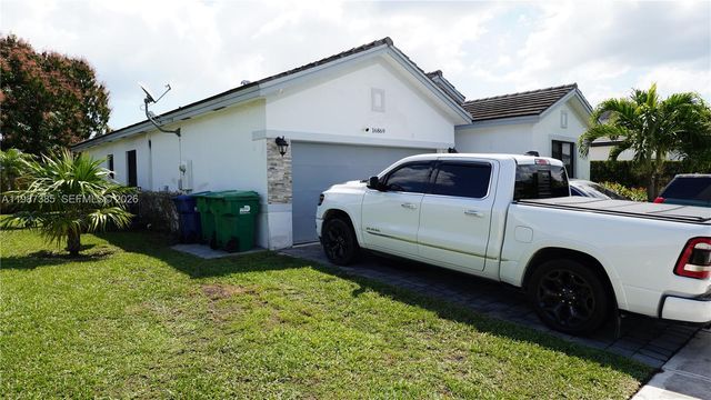 16869 SW 109th Pl, Miami, FL 33157