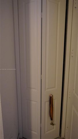 16869 SW 109th Pl, Miami, FL 33157