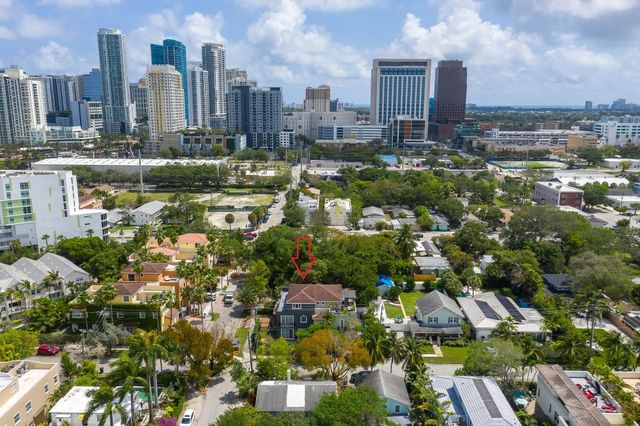 486 SW 5th Street, Fort Lauderdale, FL 33315