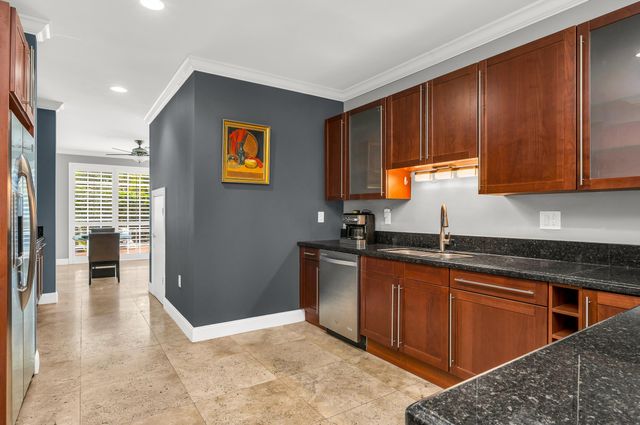 486 SW 5th Street, Fort Lauderdale, FL 33315