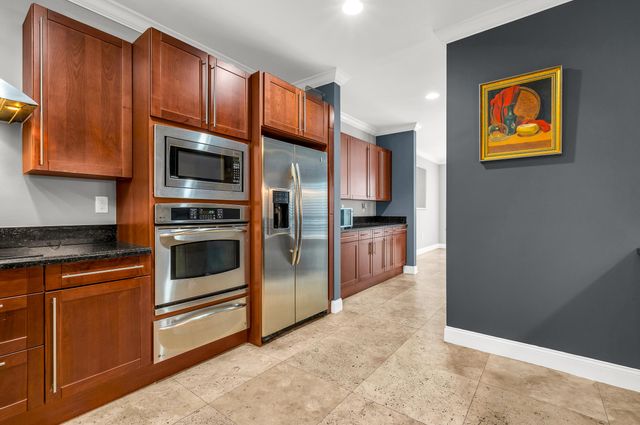 486 SW 5th Street, Fort Lauderdale, FL 33315