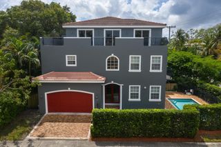 486 SW 5th Street, Fort Lauderdale, FL 33315