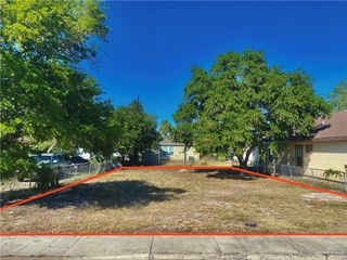 150 W Sixth Street, La Feria, TX 78559