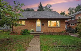 874 Beechwood Street, Grand Rapids, MI 49505