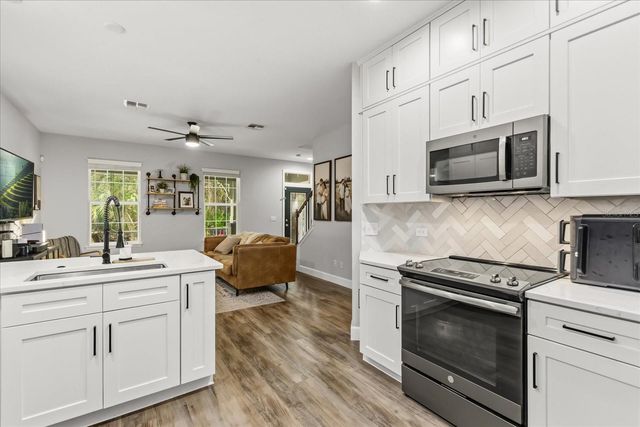 348 MICHAEL BLAKE BOULEVARD, Winter Springs, FL 32708