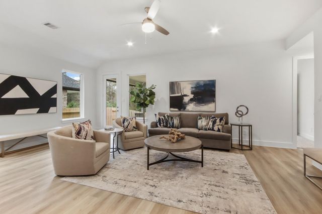 363 Springfield Terrace Drive, Conroe, TX 77304