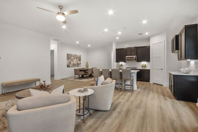 363 Springfield Terrace Drive, Conroe, TX 77304