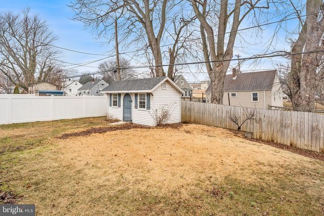 25 NORMAN ST, Aston, PA 19014