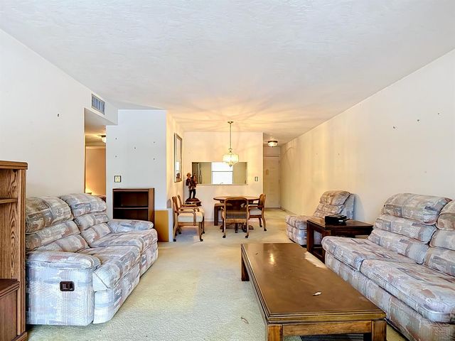 6146 Whiskey Creek Drive, Fort Myers, FL 33919