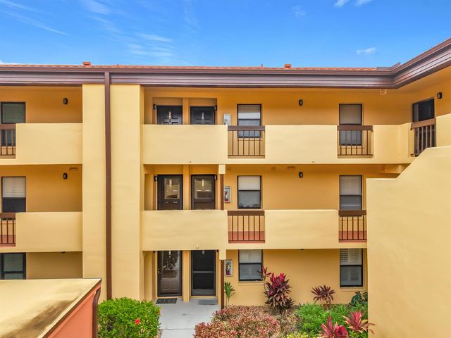 6146 Whiskey Creek Drive, Fort Myers, FL 33919