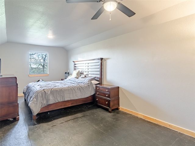 13313 Pritchard Road, Gravette, AR 72736