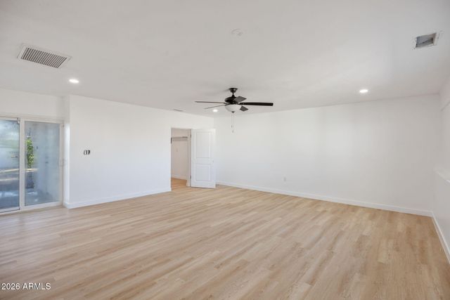 1209 W Pepper Place, Mesa, AZ 85201