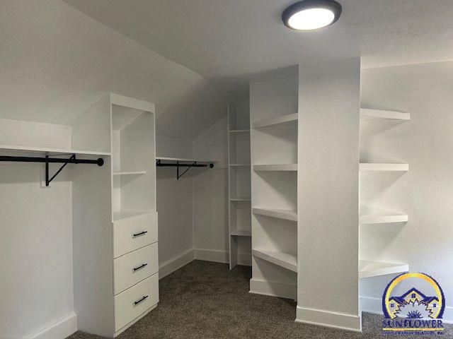 1024 SW Clay ST, Topeka, KS 66604