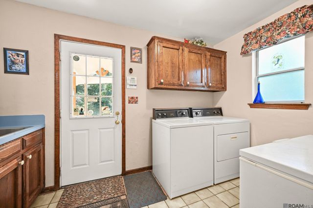 435 Pecan Dr, St Gabriel, LA 70776