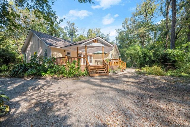 435 Pecan Dr, St Gabriel, LA 70776