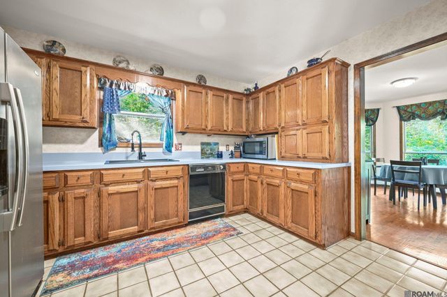 435 Pecan Dr, St Gabriel, LA 70776