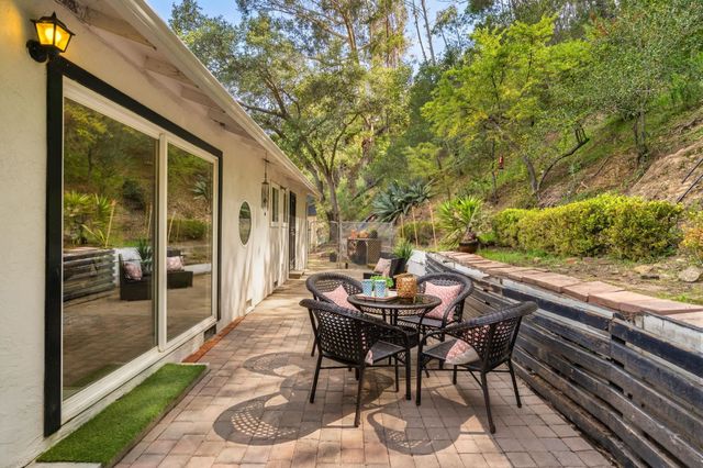 20 Marvin Court, Oakland, CA 94605