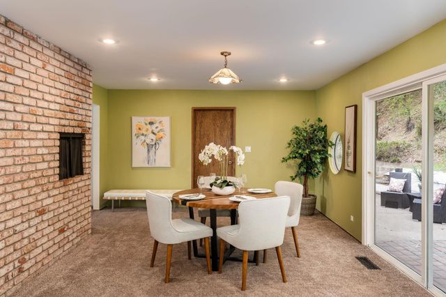 20 Marvin Court, Oakland, CA 94605