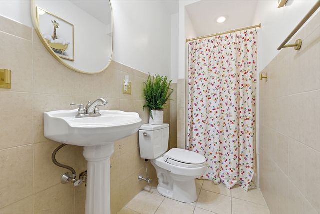 59 Telegraph St 59, Boston, MA 02127