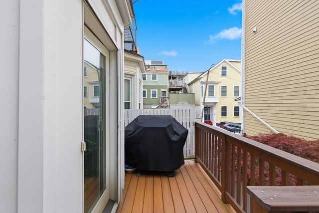 59 Telegraph St 59, Boston, MA 02127