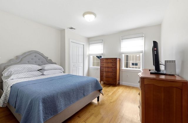 59 Telegraph St 59, Boston, MA 02127