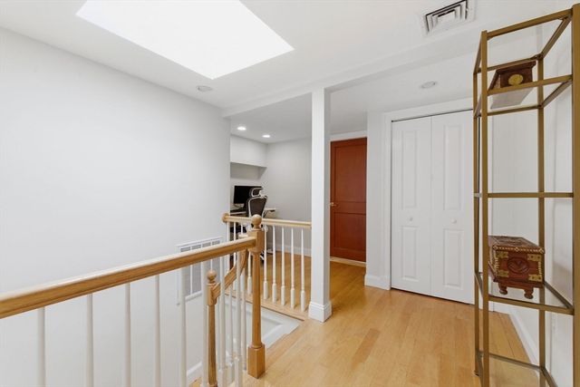 59 Telegraph St 59, Boston, MA 02127