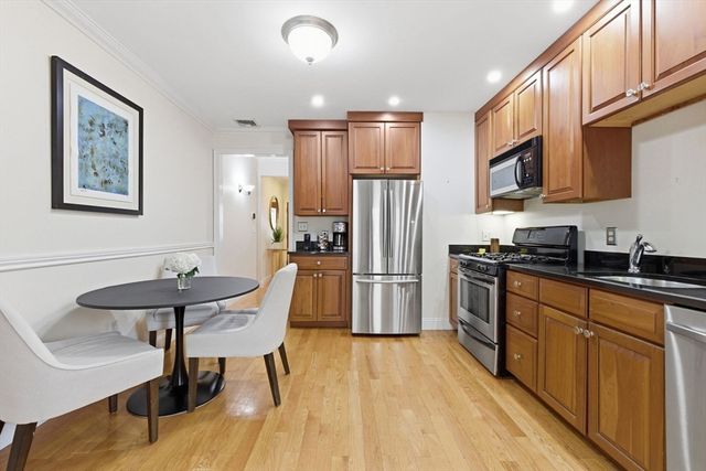 59 Telegraph St 59, Boston, MA 02127