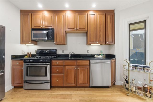 59 Telegraph St 59, Boston, MA 02127