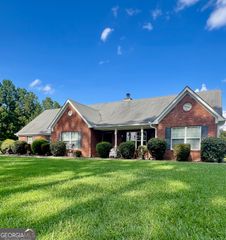 813 S. Ola Road, Mcdonough, GA 30252