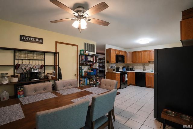 1225 Viking Drive, South Bend, IN 46628