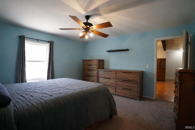 1225 Viking Drive, South Bend, IN 46628